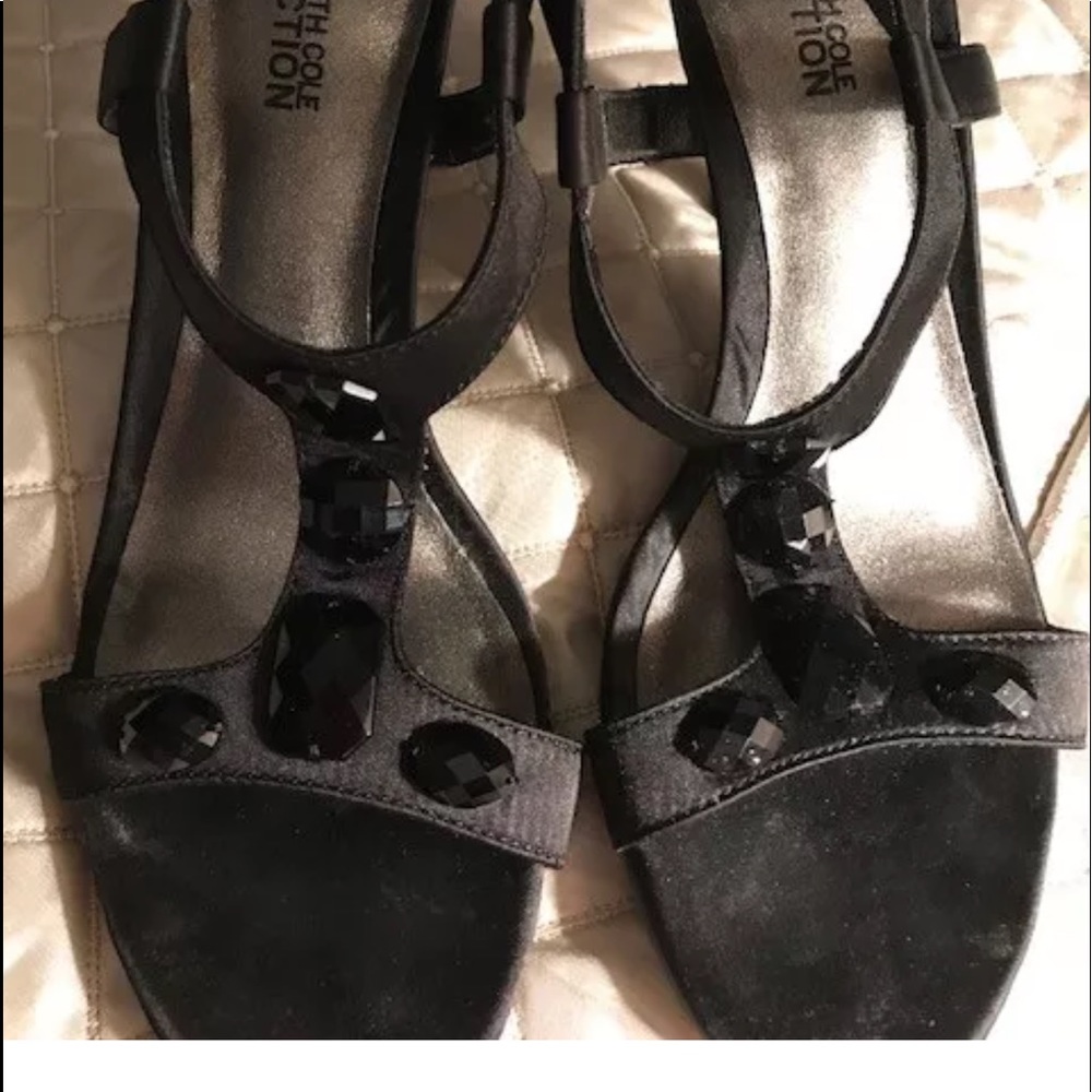 Kenneth Cole Reaction Black Satin evening shoes